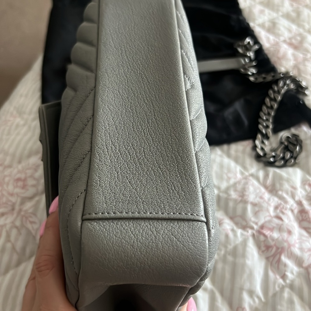 NWT Yves Saint Laurent Gray Medium Chevron College Shoulder Bag - Picture 9 of 14